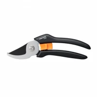 Nožnice záhradné Fiskars Solid P121