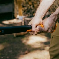 Sekera štiepacia L-X32 Fiskars