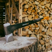 Sekera štiepacia L-X32 Fiskars
