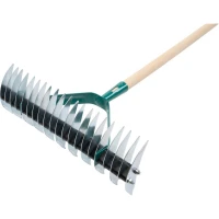 Hrable R151 11/21 prevzdušňovacie s násadou Hrable R151 11/21 prevzdušňovacie s násadou
